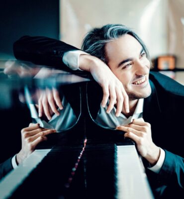 004-Alexander-Gadjiev-c-Andrej-Grilc-06544-scaled