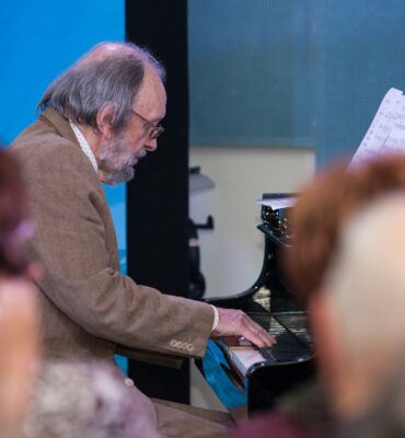 60349697_2443311415700337_2046339487461539840_n