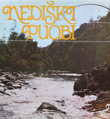 R-11727529-1536598162-7280